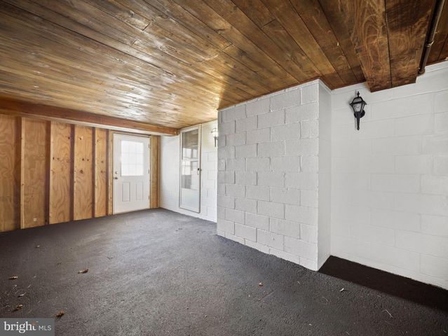 17724 TIMBERLANE, Hagerstown, MD 21740