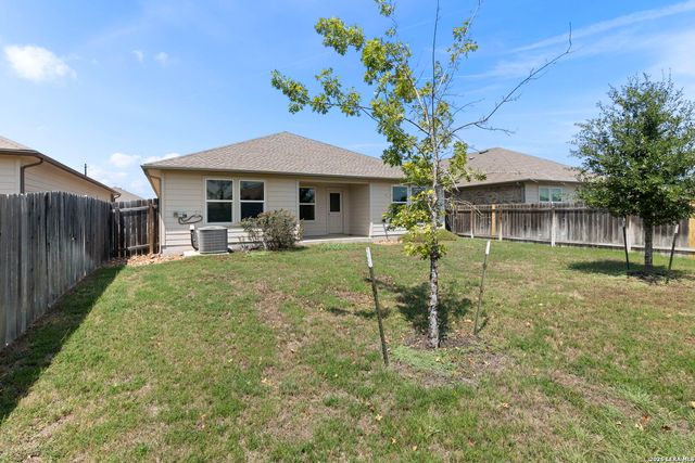 944 Chachalaca, Seguin, TX 78155