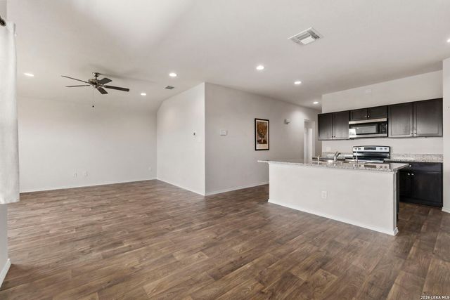 944 Chachalaca, Seguin, TX 78155