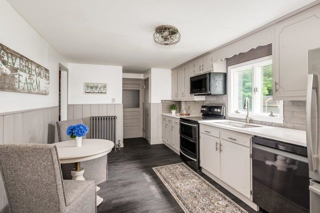 354 Dover Point Road, Dover, NH 03820