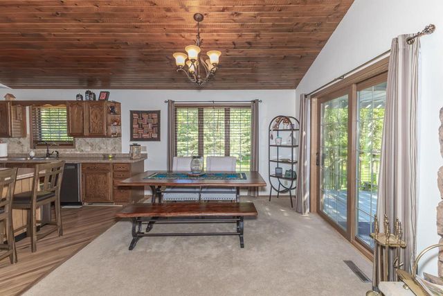 S3255 Buckhorn Road, Reedsburg, WI 53959