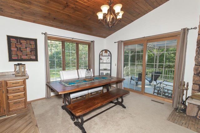 S3255 Buckhorn Road, Reedsburg, WI 53959