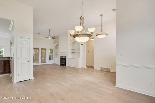 7105 N Apache Drive, Olive Branch, MS 38654
