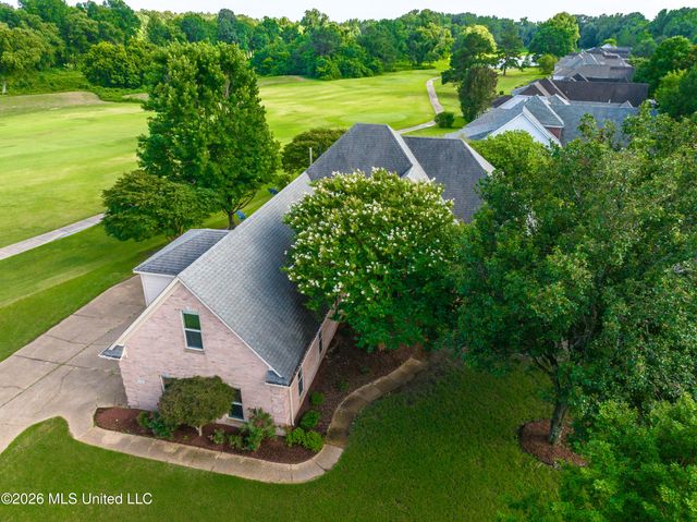 7105 N Apache Drive, Olive Branch, MS 38654