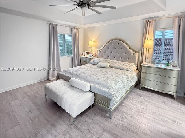 12061 SW 135th Ter, Miami, FL 33186