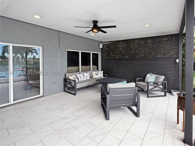 12061 SW 135th Ter, Miami, FL 33186