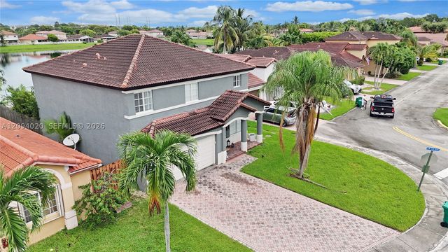 12061 SW 135th Ter, Miami, FL 33186