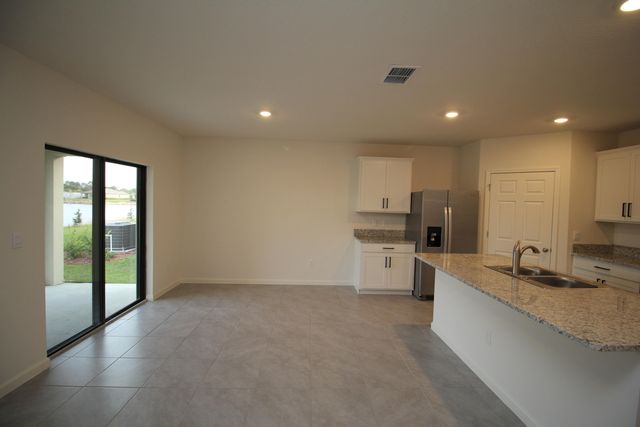 1405 Mineral Loop Drive NW, Palm Bay, FL 32907