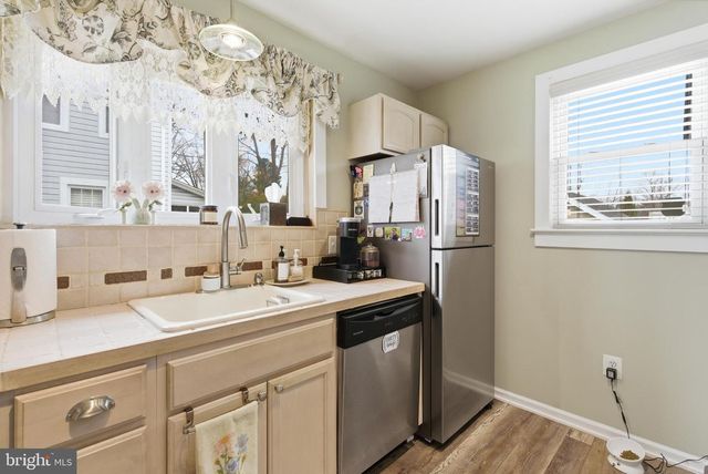 317 S WASHINGTON AVE, Moorestown, NJ 08057