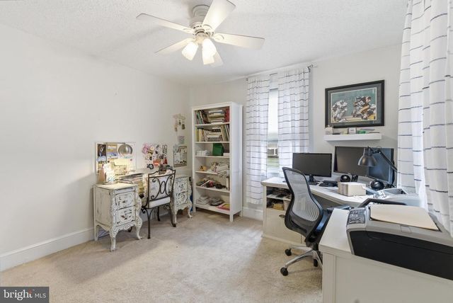 317 S WASHINGTON AVE, Moorestown, NJ 08057