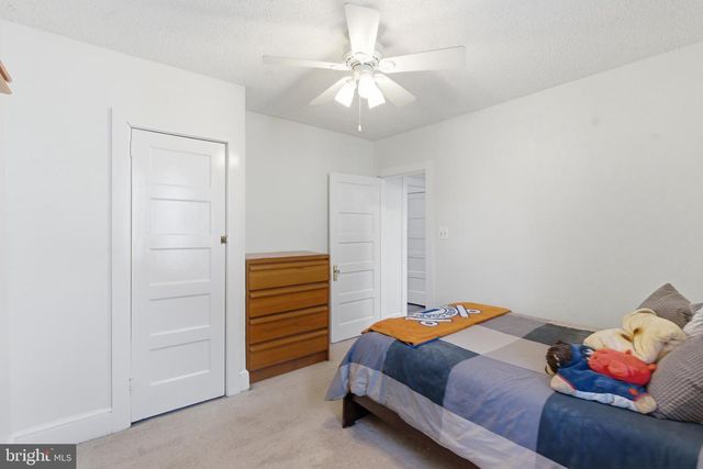 317 S WASHINGTON AVE, Moorestown, NJ 08057