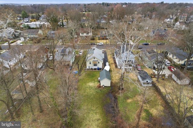 317 S WASHINGTON AVE, Moorestown, NJ 08057