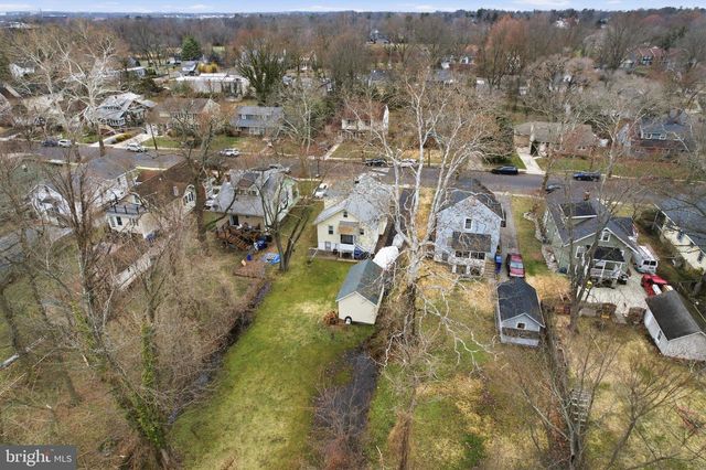 317 S WASHINGTON AVE, Moorestown, NJ 08057