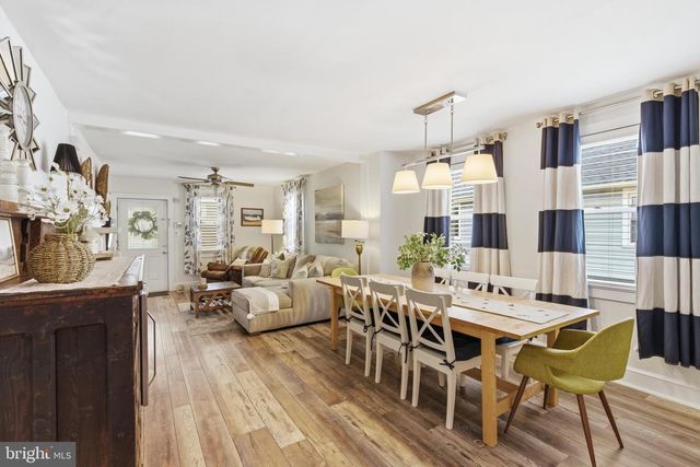 317 S WASHINGTON AVE, Moorestown, NJ 08057