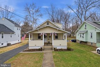 317 S WASHINGTON AVE, Moorestown, NJ 08057