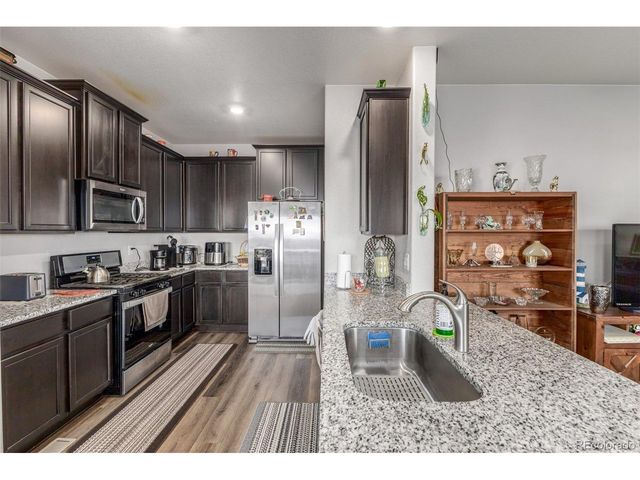 8844 Ventura Ct, Commerce City, CO 80022