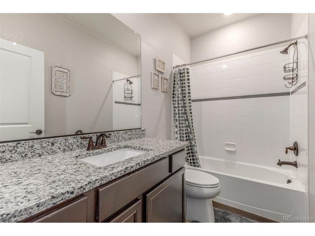 8844 Ventura Ct, Commerce City, CO 80022