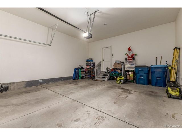 8844 Ventura Ct, Commerce City, CO 80022