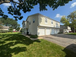 1242 Oboe Court, Wheeling, IL 60090