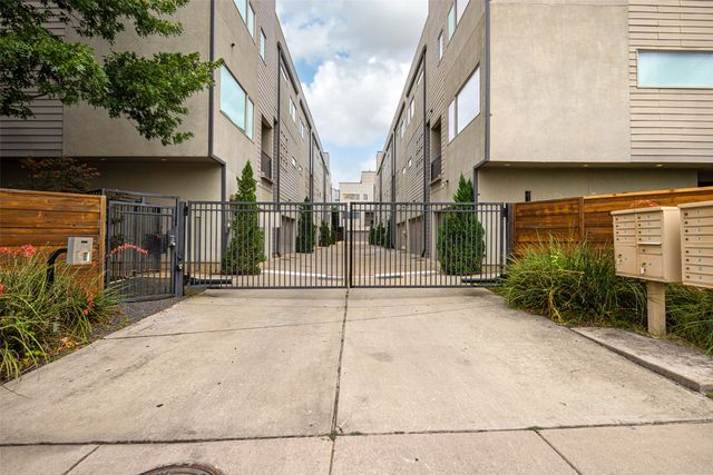 4616 Steel Street, Dallas, TX 75219