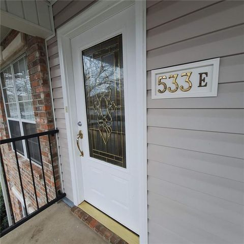 533 VERSAILLES Boulevard E, Alexandria, LA 71303