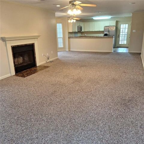 533 VERSAILLES Boulevard E, Alexandria, LA 71303