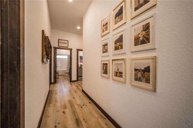 13945 Holloway Road, Gravette, AR 72739