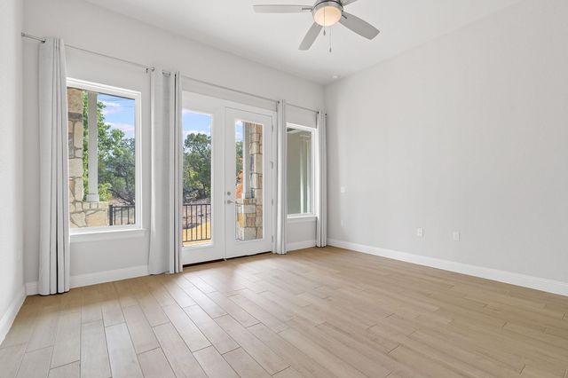 102 Majestic Arroyo WAY, Lakeway, TX 78738