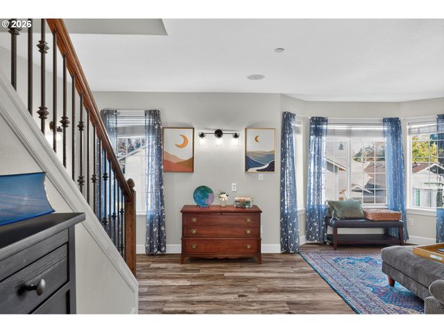 733 Nw MEADOW RIDGE Ln, Camas, WA 98607