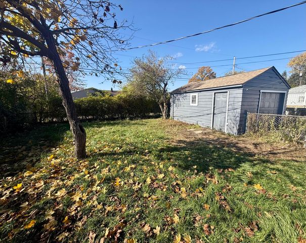 745 Pierce Avenue, Columbus, OH 43213