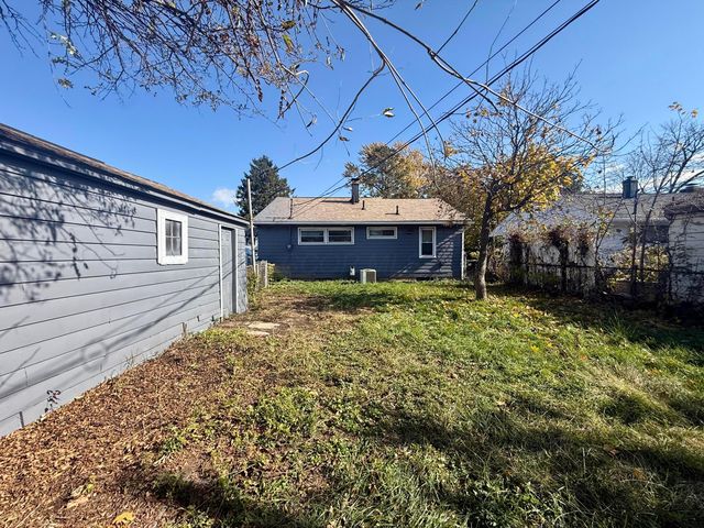 745 Pierce Avenue, Columbus, OH 43213