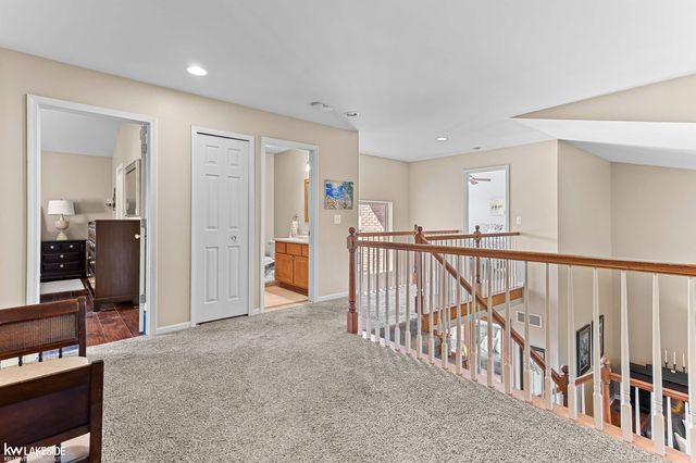 51389 Midland Circle, Macomb, MI 48042