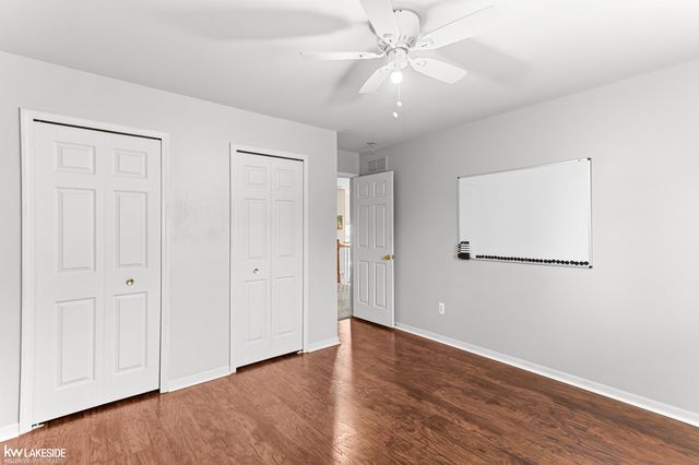 51389 Midland Circle, Macomb, MI 48042