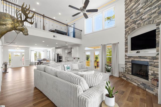 107 Eagles Crest Drive, Marietta, SC 29661