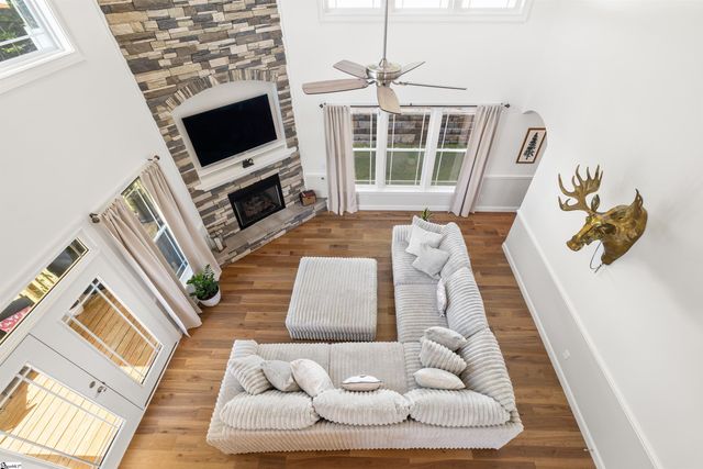 107 Eagles Crest Drive, Marietta, SC 29661