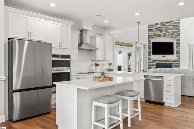 107 Eagles Crest Drive, Marietta, SC 29661