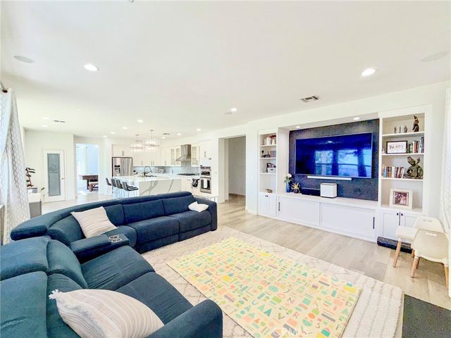 25714 Wallace, Stevenson Ranch, CA 91381