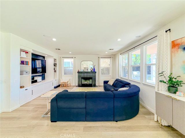 25714 Wallace, Stevenson Ranch, CA 91381