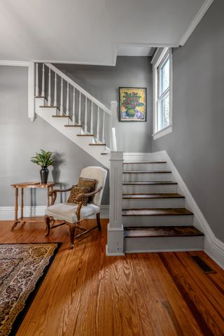 230 E Bell Court, Lexington, KY 40508