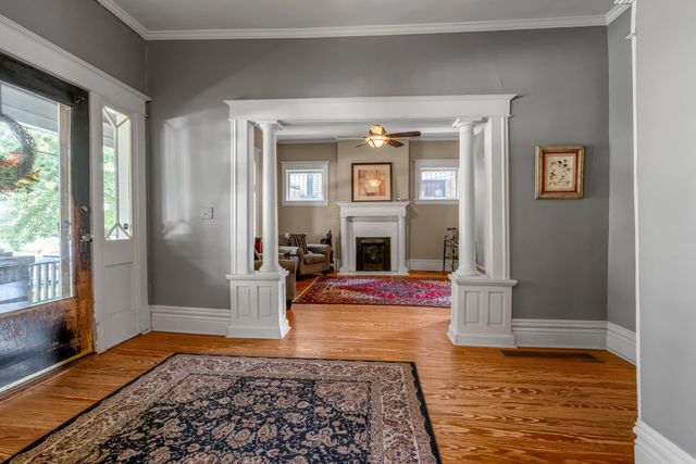 230 E Bell Court, Lexington, KY 40508