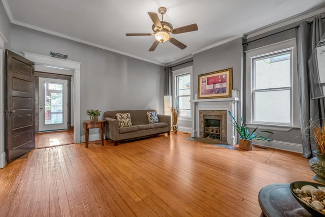 230 E Bell Court, Lexington, KY 40508
