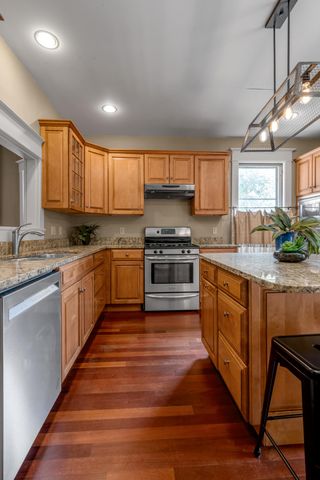 230 E Bell Court, Lexington, KY 40508
