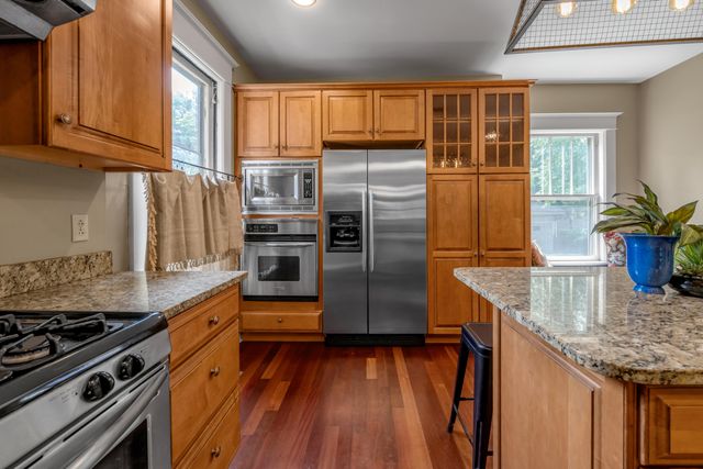 230 E Bell Court, Lexington, KY 40508