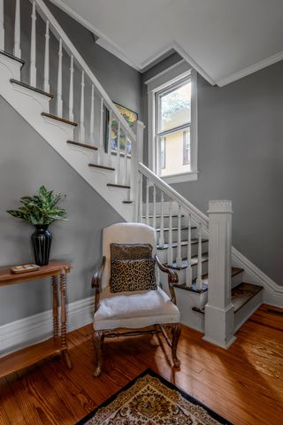 230 E Bell Court, Lexington, KY 40508
