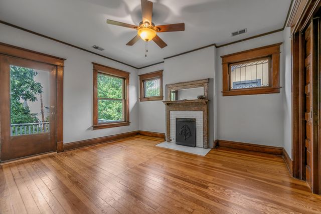 230 E Bell Court, Lexington, KY 40508