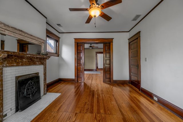 230 E Bell Court, Lexington, KY 40508