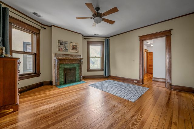 230 E Bell Court, Lexington, KY 40508