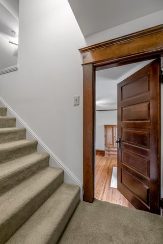 230 E Bell Court, Lexington, KY 40508