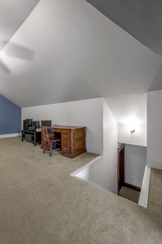 230 E Bell Court, Lexington, KY 40508