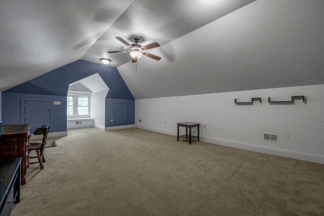 230 E Bell Court, Lexington, KY 40508